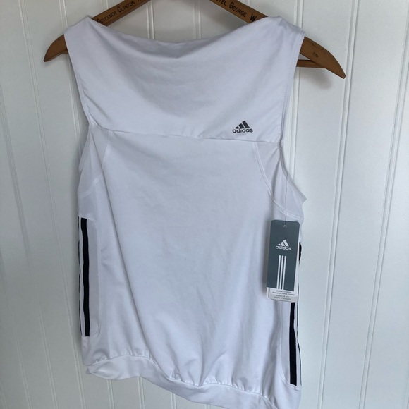 Adidas Women’s Gym Tank Fitness Gear Sweat Control Size Large, NWT - Picture 2 of 16